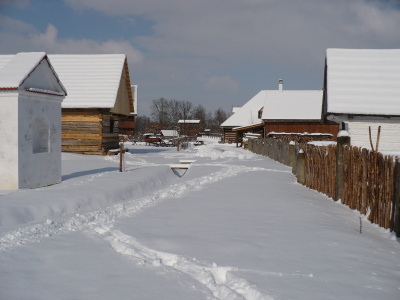 Skanzen v zim�